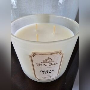 White Barn Vanilla Bean Candle
